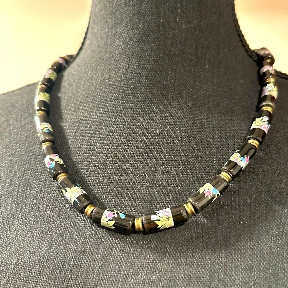 JFH cloisonné bead